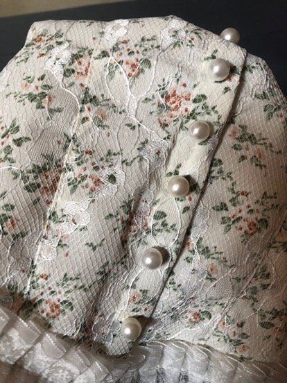 Áo xinh quá shop ơi.mua về khui hàng ưng lắm luôn.oki nha shop.cho shop 5 sao luôn nhá.