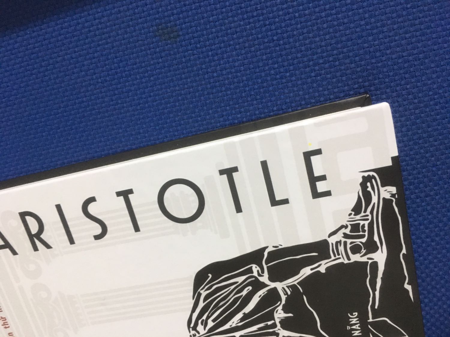 Book Hunter dịch sách rất hay nên lần này đặt mua qua Tiki luôn.