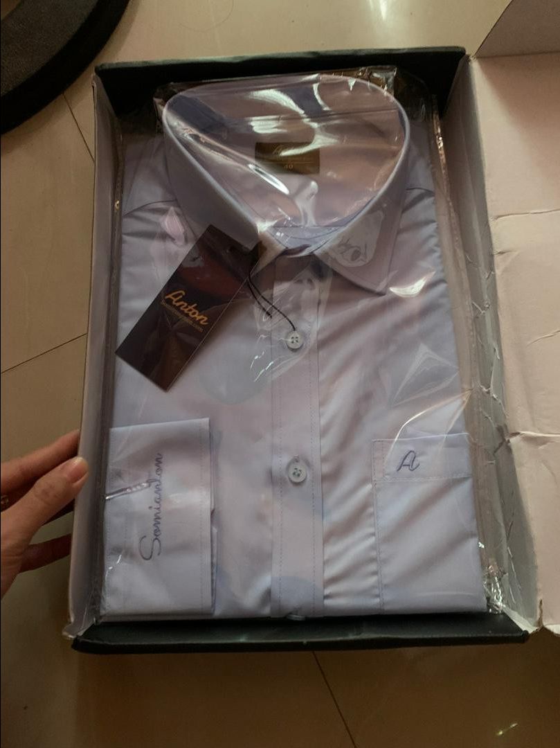 Hàng  rất đẹp, mới 2 ngày đã nhận được hàng. Shop tư vấn chọn size áo nhiệt tình và chính xác. Chất áo mềm và mát, vải mịn sờ thích tay. Ủng hộ shop 5 sao