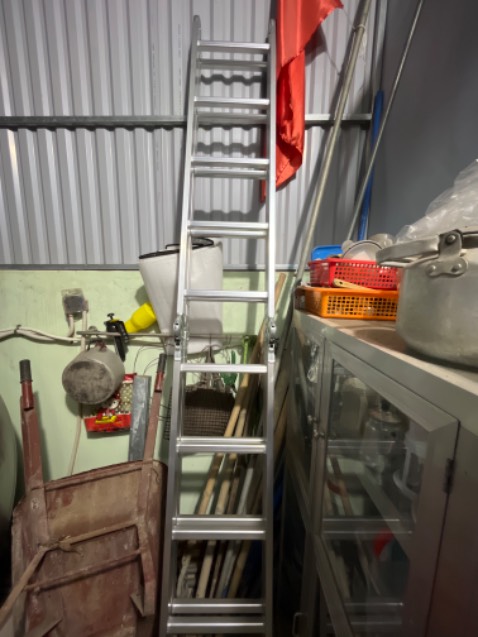 Thang đẹp, chắc chắn và tốt nhé! Mọi người nên mua ạ. Mình mua 2.9m rất phù hợp lắp bóng điện, lau quạt trần.