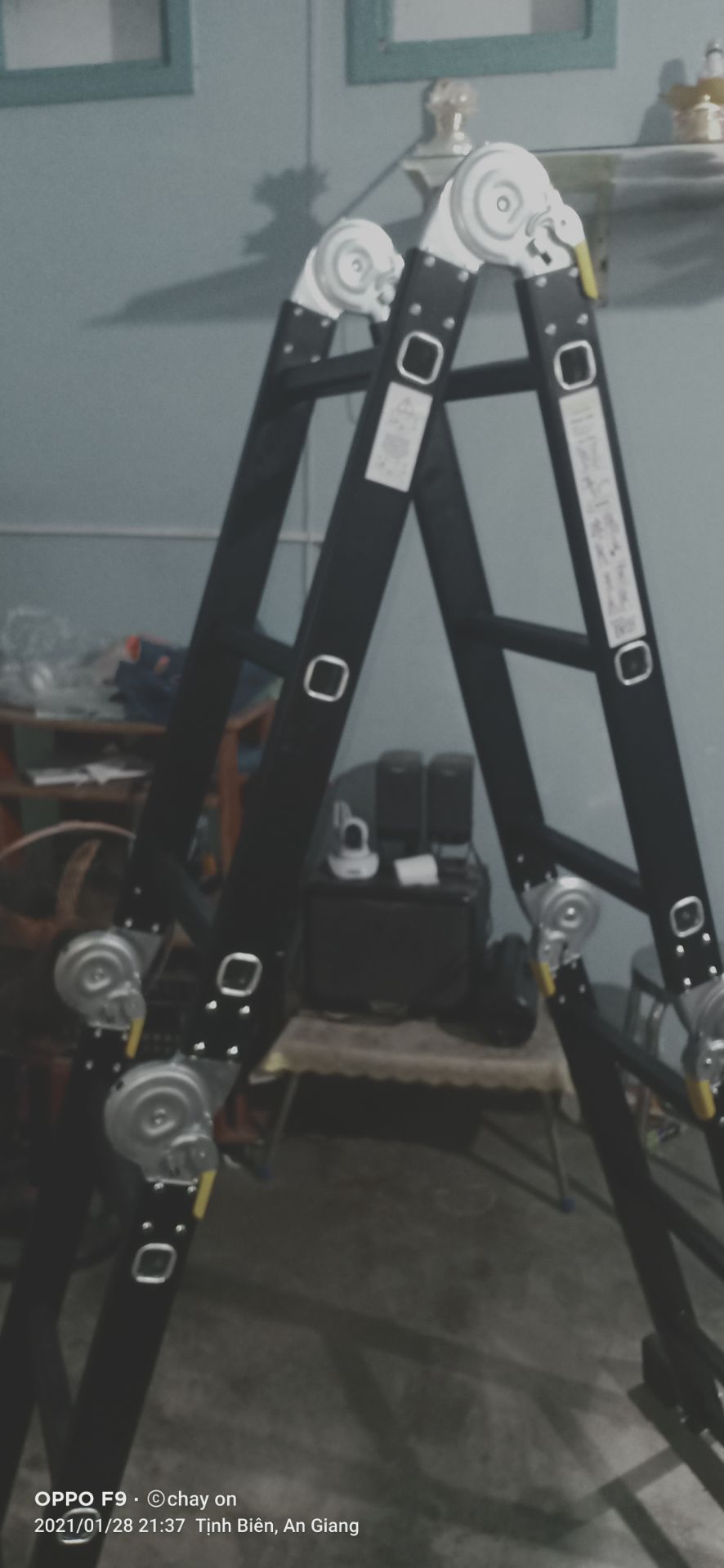 ko biết nói gì luôn . tuyệt vời chắc chắn quá rẻ. bữa mình lên tham khảo mình thấy mấy thằng bình luận ko duok tốt lắm nên mình do dự khong dám mua. giờ mua xong rồi kiểm tra hàng mới biết quá tuyệt vời. . a e làm nghề có nhu cầu xài thang này cứ việc mua . quá rẻ lại tốt cung cap vô cùng. chuc shop năm mới làm ăn phát tài