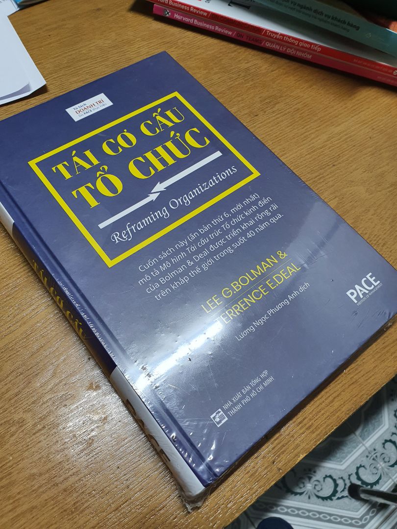 chất lượng tốt, đọc qua mục lục và sơ lược thấy phù họp với nhu cầu tái cơ cấu của mình. chụp ảnh mục lục để các bạn khác tham khảo trước khi mua