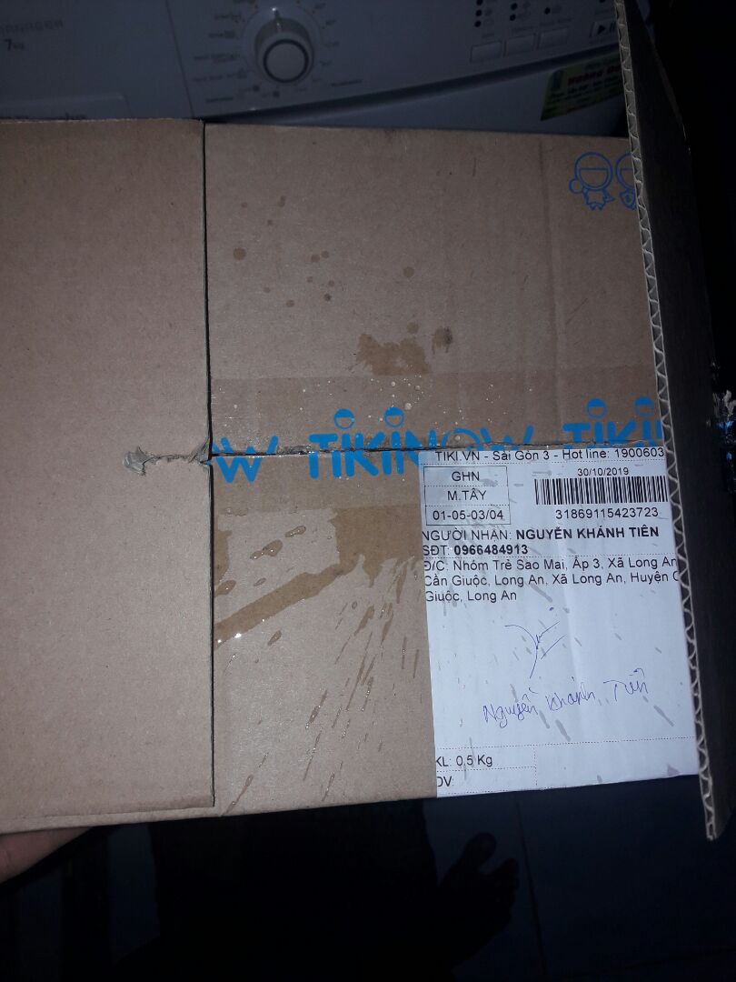 túi bên hơi nhỏ chắc không bỏ chai nữa lít vào... nhưng ok lắm... đặc biệt ship nhanh không tin đc mới có ngày... nhân viên ship niệt tình cảm ơn.