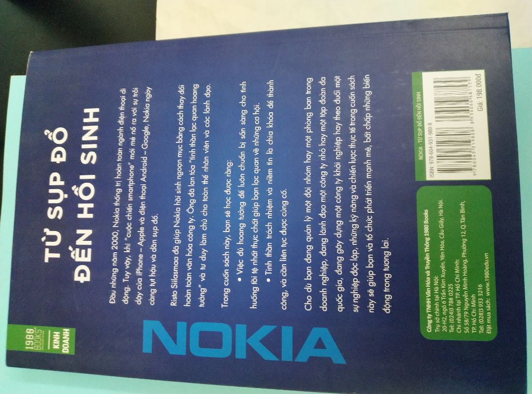 Sách hay, do mình dùng Nokia lâu năm nên cũng muốn tìm hiểu thêm về hãng. Sách dày, tuy hơi bám bụi nhưng giấy và chất lượng in tốt là ok. Mình mua của Tiki trading