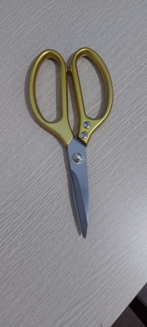 Kéo sắc, cảm giác cầm chắc chắn