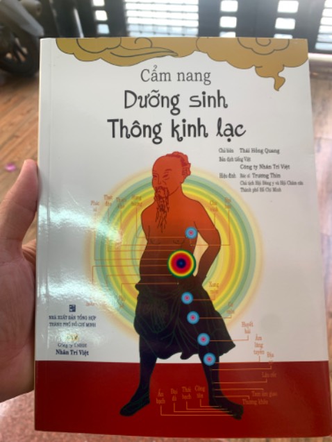 Sách hay, sách đẹp, chữ rõ nét, giấy trắng dễ đọc