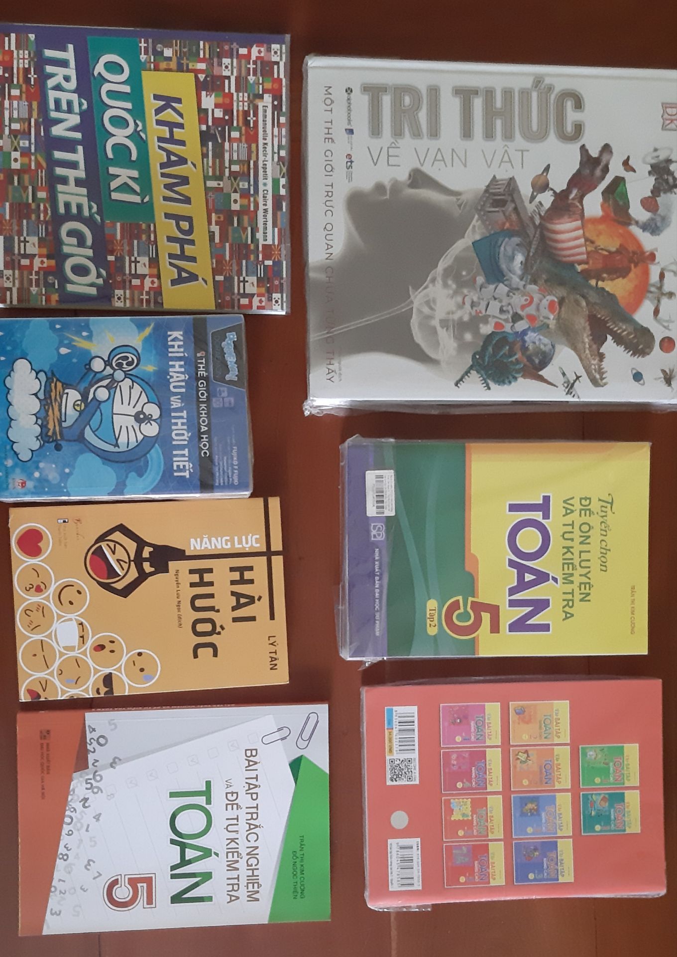 Sách hay, giao hàng nhanh, đóng gói cẩn thận. 5*