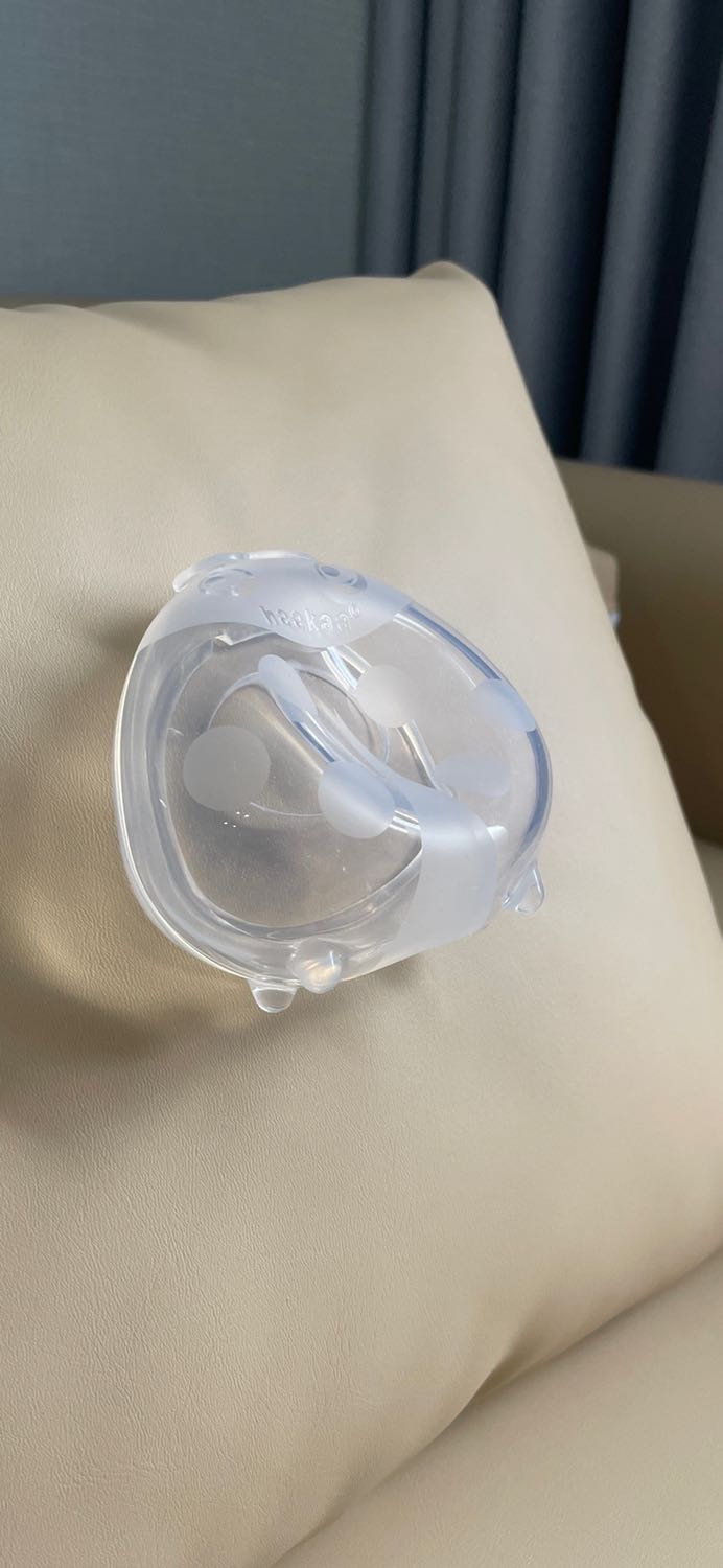 Dễ vệ sinh, sử dụng. Nhìn đẹp và chất lượng! Túi đựng rất tiện