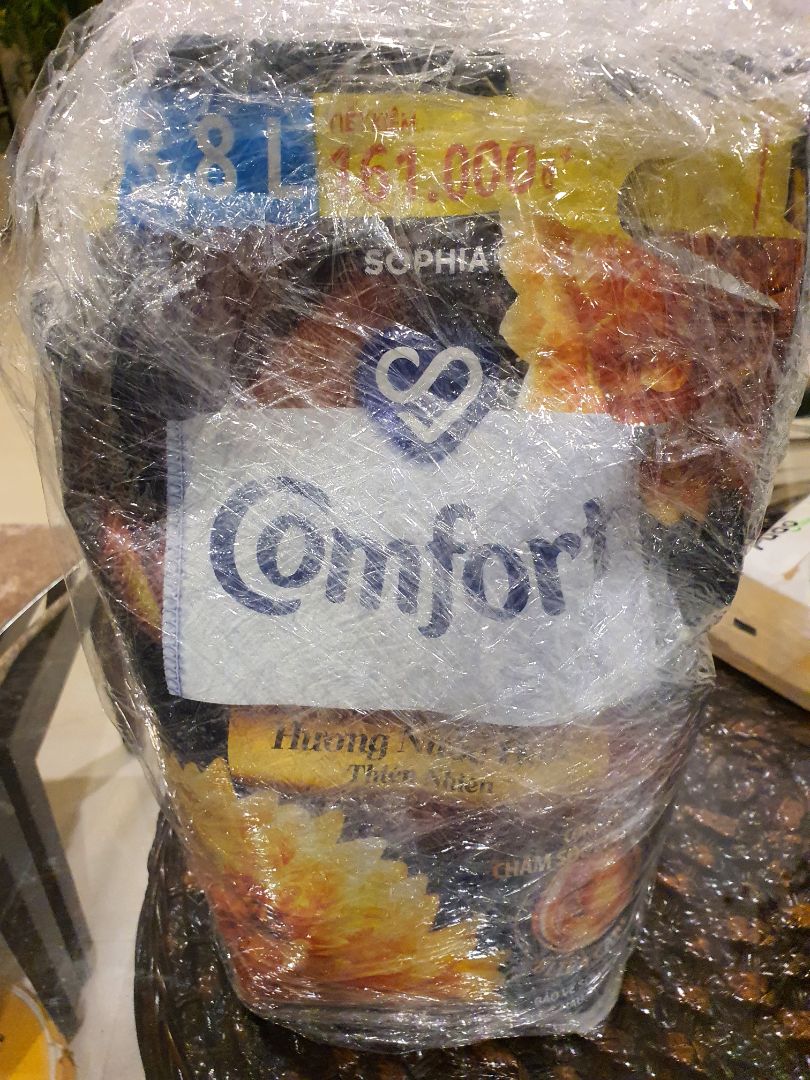 Đóng gói khá kỹ nên không bị tình trạng bung, bể. Giao hàng nhanh hơn dự kiến, do mình có tikinow nhưng sợ shipper ngại giao vào cuối tuần nên chọn giao tiêu chuẩn thôi, nhưng hàng vẫn tới sớm. Cám ơn mấy a shipper rất nhiều