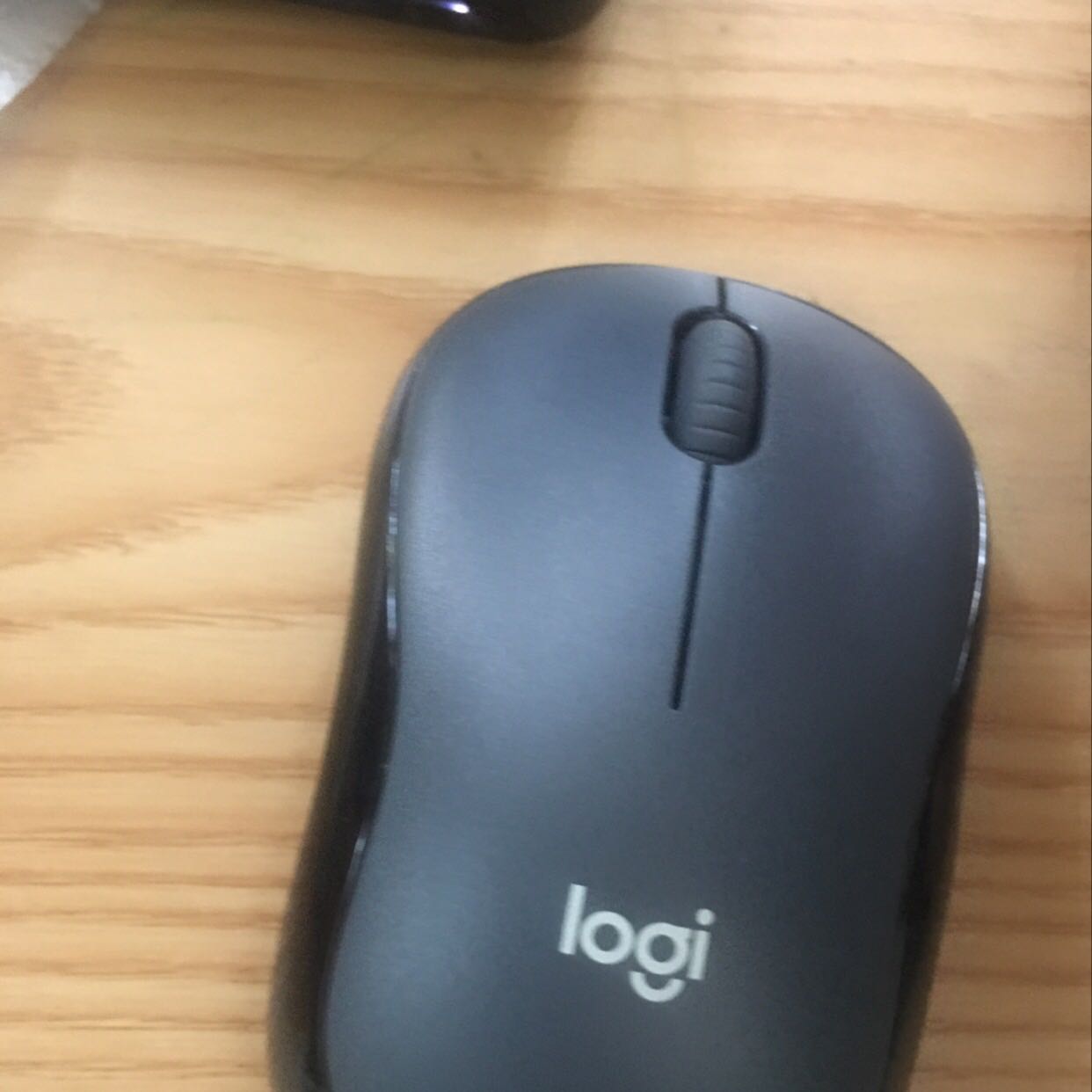 Miếng dán ngực dùng tốt, nhưng hơi mỏng. Nên nếu ngực lép như mình thì nên mua loại nâng chắc sẽ ổn hơn.