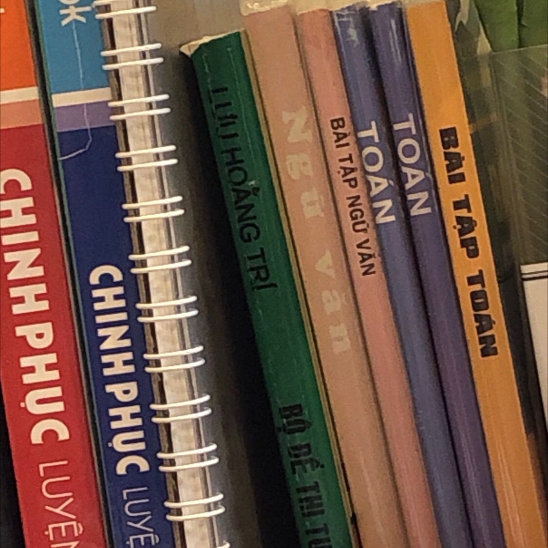 hình như có một vài chỗ sao thì phảii??????????