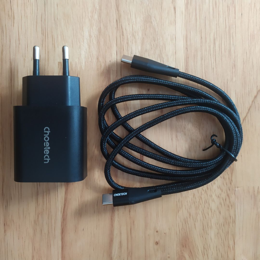 mua combo giá tốt, sạc nhanh, sản phẩm đúng như mô tả, đóng gói cẩn thận, cho shop 5 sao ủng hộ