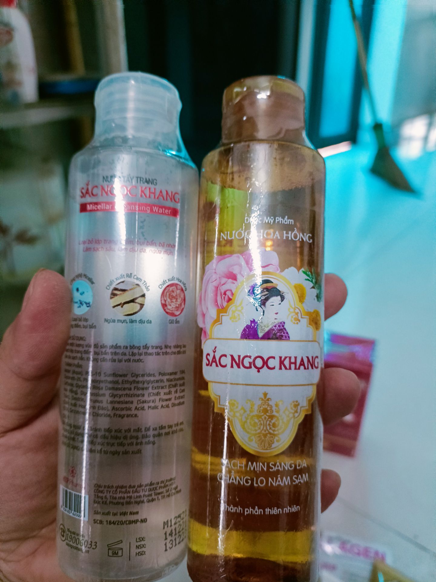 Nhìn thôi đã mê rồi, còn chờ gì nữa mà không dùng đi bạn, sản phẩm siêu tuyệt vời luôn, tôi tự tin gửi thanh xuân cho Sắc Ngọc Khang