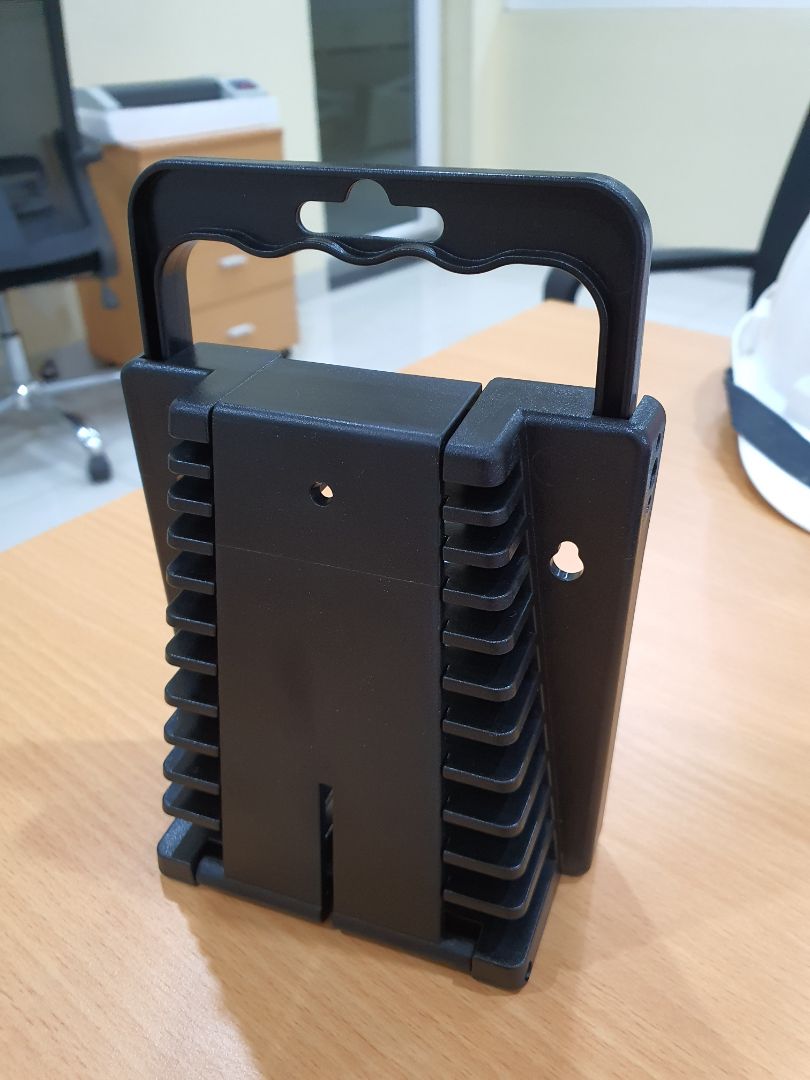 Sản phẩm đóng gói kỹ. Mở ra thấy hài lòng về chất lượng. Gắn lên treo cờ lê gọn lắm đây.