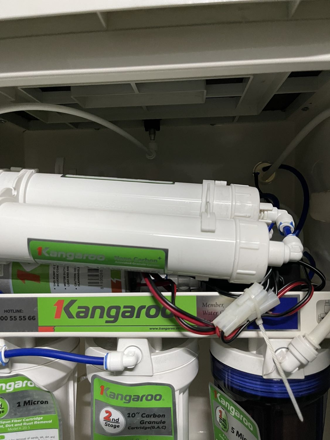 Trước khi mua nhớ xem kỹ đầu kết nối với ổng nước đang sử dụng, để lắp ráp dễ dàng