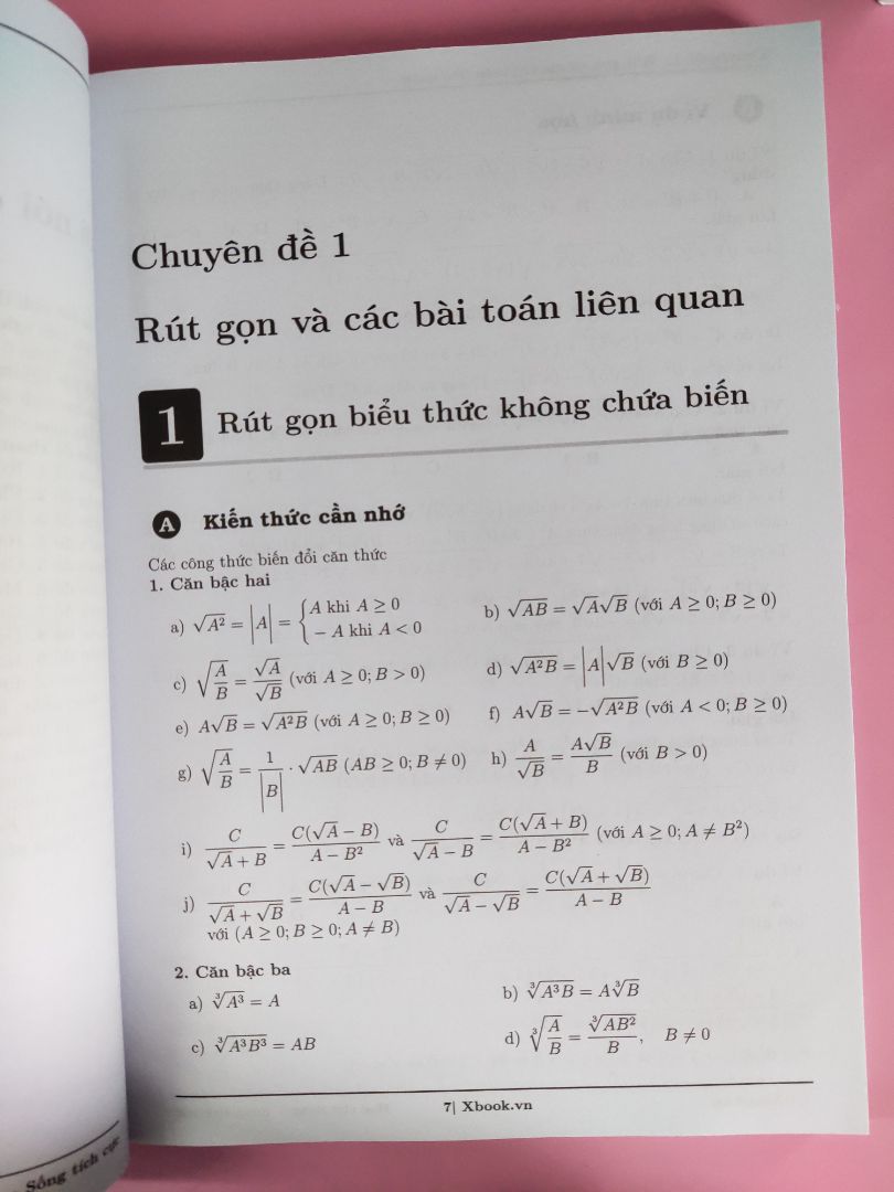 Tròi oi tuyệt vời lắm mn ơii. Mình không biết nói gì lun vì không biết dùng từ nào để diễn tả cả 😂😂. Nên mình sẽ chụp vài trang cho mn xem thử tham khảo nhaa. Mua đi nè ❤