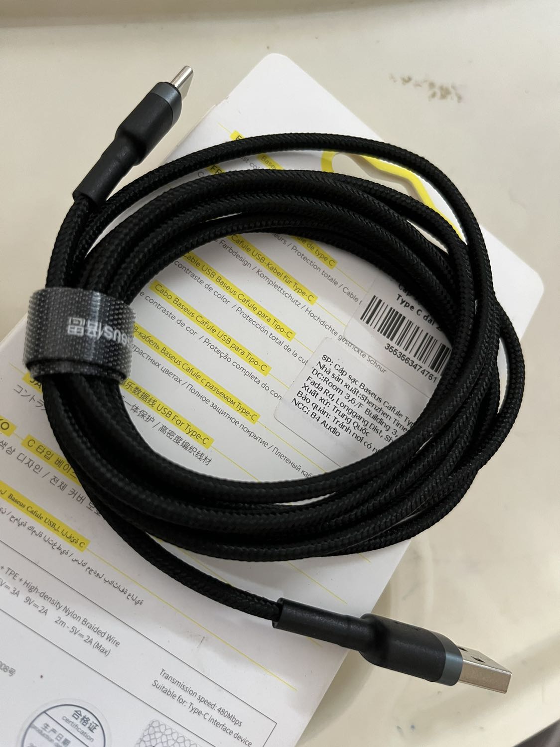 Quá  là oke
Cáp truyền dữ liệu và sạc khá nhanh, hộp và cáo nhìn xịn xò, chính hãng baseus. Nhìn ngoài y như hình, giao hàng nhanh