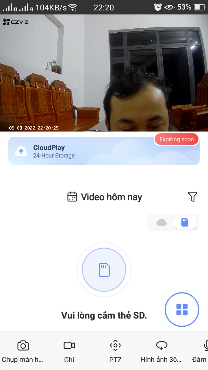 Giao hàng chậm. Mình lắp thẻ nhớ vào camera mà camera báo chưa nhận thẻ và có tiếng kêu như báo động. Mình đặt đúng chiều như trong ảnh.
