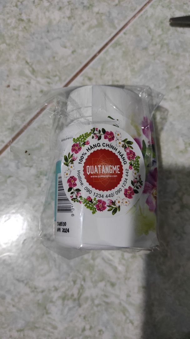 Tiki giao hàng nhanh đặt tối thứ 5 mà sáng thứ 7 đã giao. Check code nguồn gốc rõ ràng. Chất lượng thì phải sử dụng 1 thời gian mới biết hiệu quả thế nào. Shop tỉ mỉ có miếng card cảm ơn dễ thương kèm theo.