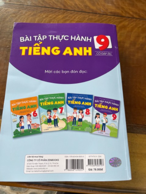 Sách hay bài tập phong phú