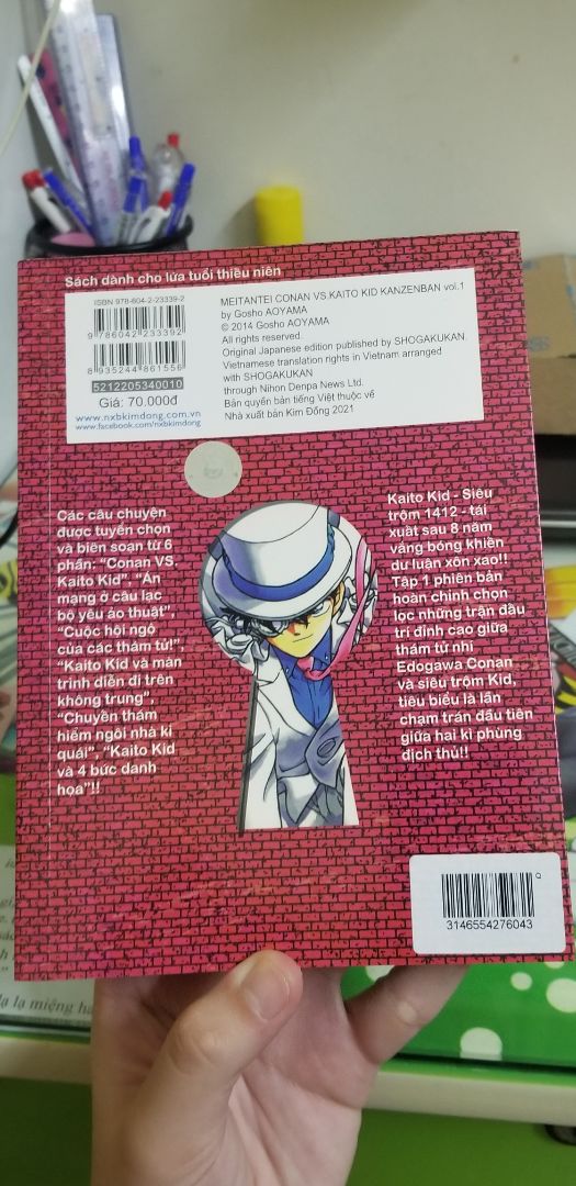 hơi shock xíu tại truyện có poscard mà lại không có seal, mà thui k sao tại không bị df nhìu và conan thì hay khỏi bàn rồii