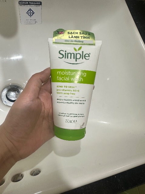 Sp bị bẩn, như sp cũ, ko có tem của sp mới khi mở nắp ra,