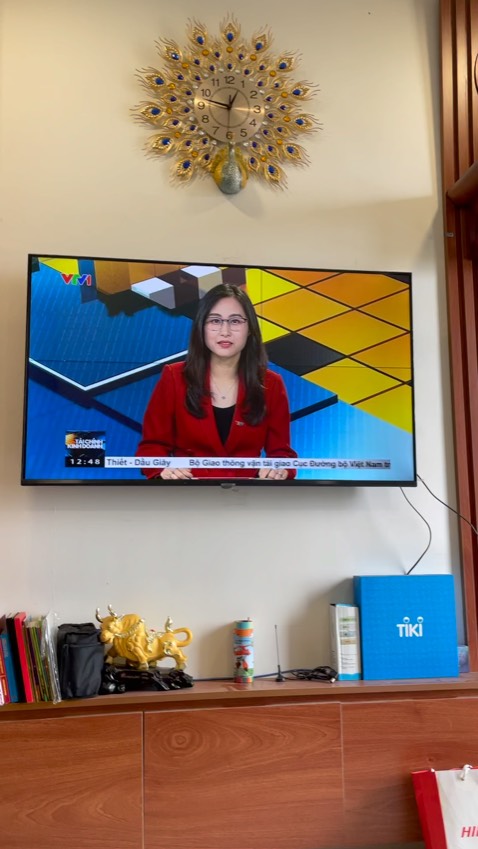 Nhà em chung cư Kingdom 101,ở tầng 11 mua đáng đồng tiền bát gạo,sử dụng 70 kênh ngon lành,gọn nhẹ thu sóng mạnh,cảm ơn shop nhiều 5 sao nhé