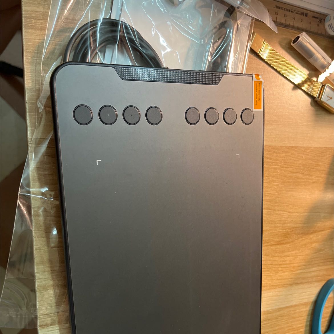 Mình chưa dùng nhưng giao hàng nhanh, có gì mình bổ sung đánh giá sau ạ 🤣