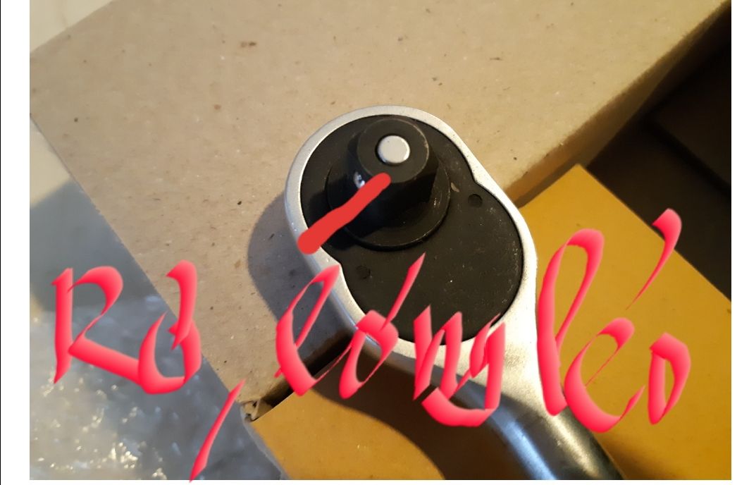 mua rất nhiều đồ sữa chữa một lúc. nói chung là tốt cả, trừ mỗi cần típ tự động hơi lỏng lẻo, rơ. đã mua rất n hàng ở tiki rất hài lòng với dịch vụ tiki. mong tiki hỗ trợ với sp cần tip tự động để xó được sp ưng ý nhất.