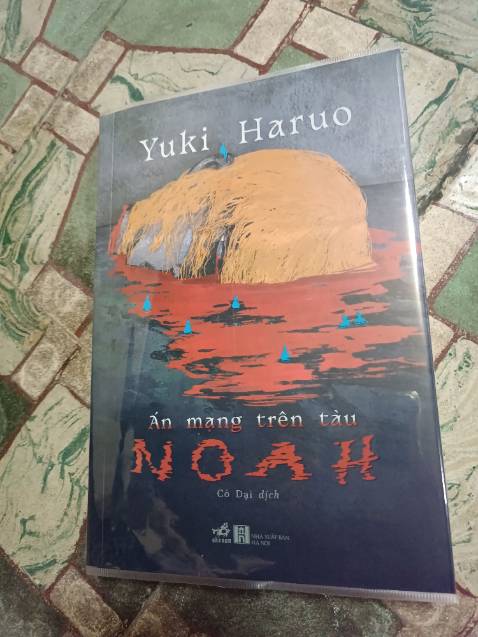 TikiNow giao hàng nhanh, đúng hẹn. Hộp đẹp, đóng gói kỹ. Sách mới, hôm nay hội sách có dịch vụ tặng bookcare xịn thật sự. Cảm ơn Tiki và Shipper.