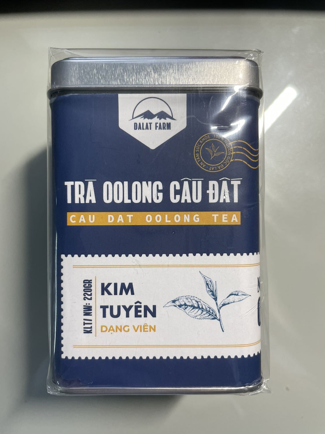 Dùng ngon. Vị thì thấy không thơm bằng trà lài nhưng hậu lại ngọt. Thích hơn so với dùng trà lài cùng loại. Đặc biệt pha thấy không nhiều cặn như khi pha trà lài.