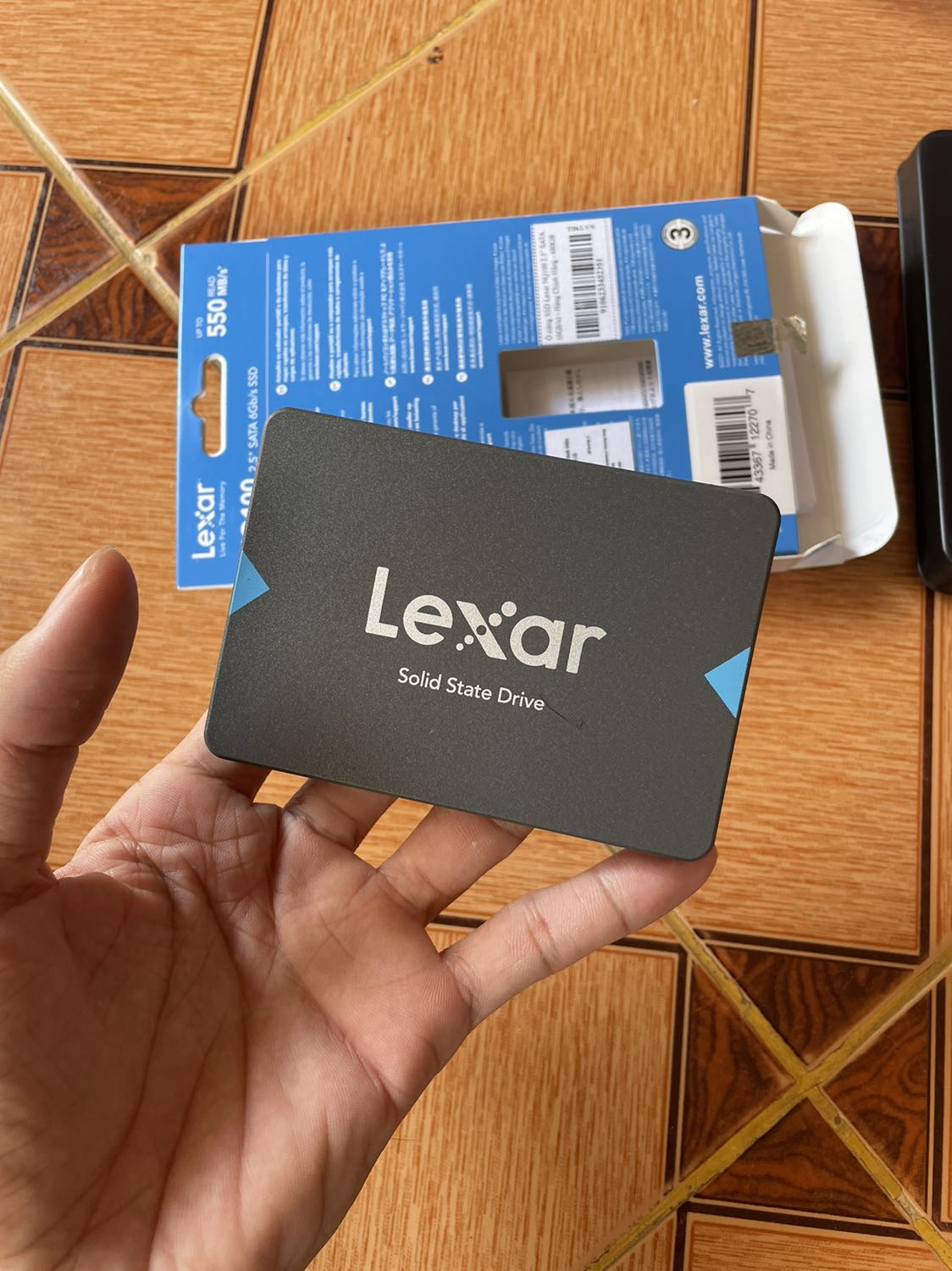 Sản phẩm rất tốt, đúng dung lượng như quảng cáo, tốc độ ghi và đọc ở mức oke chứ không nhanh như quảng cáo. Sản phẩm rất tốt, đúng dung lượng như quảng cáo, tốc độ ghi và đọc ở mức oke chứ không nhanh như quảng cáo.