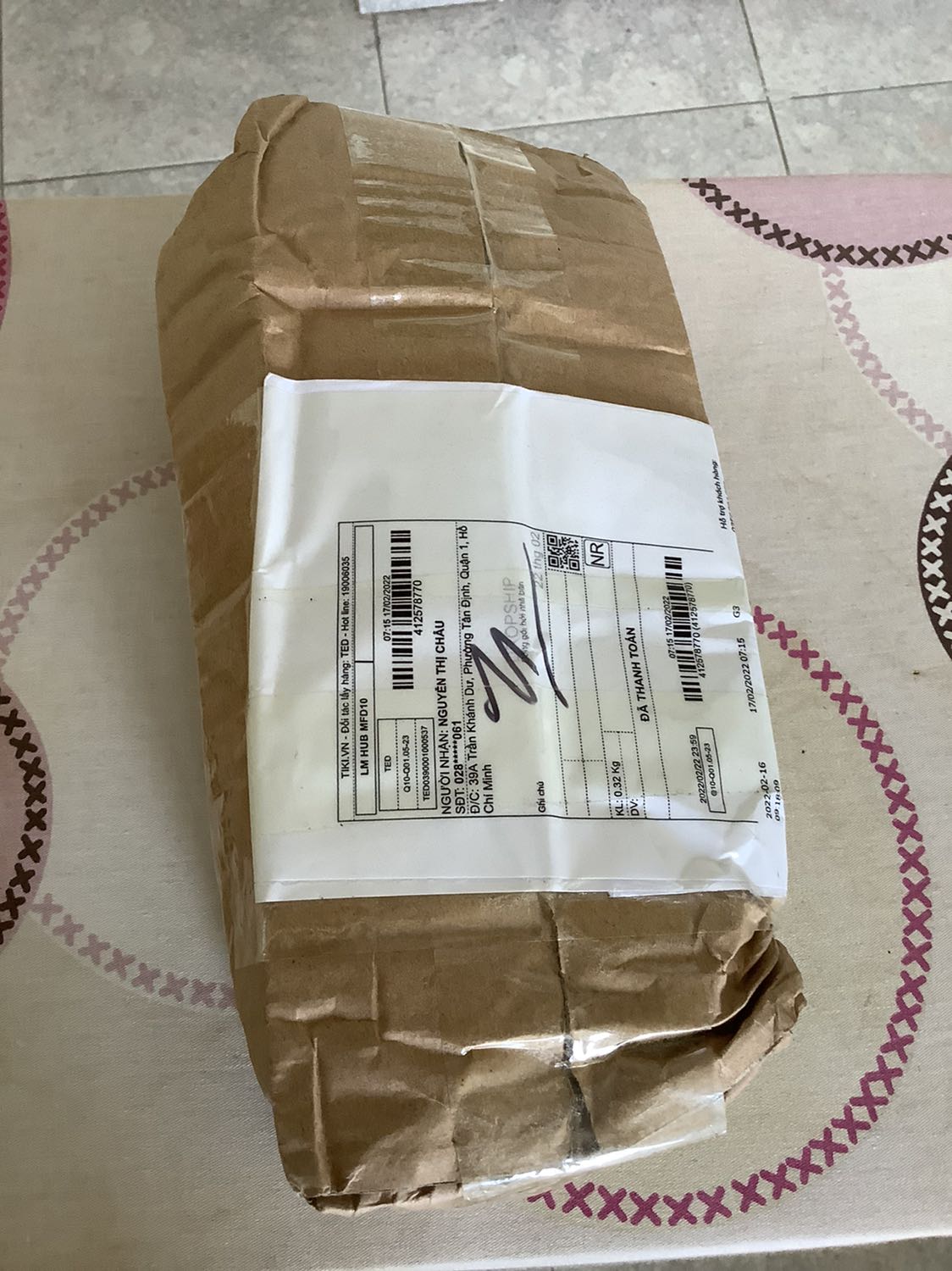 Chưa sử dụng khôg biết hiệu quả thế nào nhưng mà cách đóng gói là không thấy hài lòng rồi, sản phẩm không có hướng dẫn sử dụng tiếng Việt