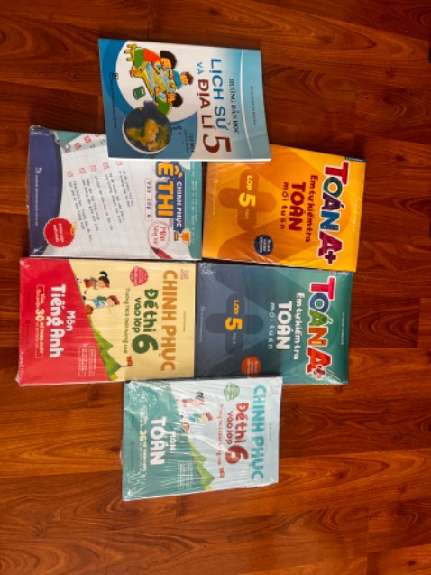 Giao nhanh hơn dự kiến 2 ngày. Giá tốt, sách hay. Rất tốt cho bé Lớp 5.
Cảm ơn Nhà Sách Fahasa và Tiki !
Mua sách trên Tiki tuyệt vời 🤩!