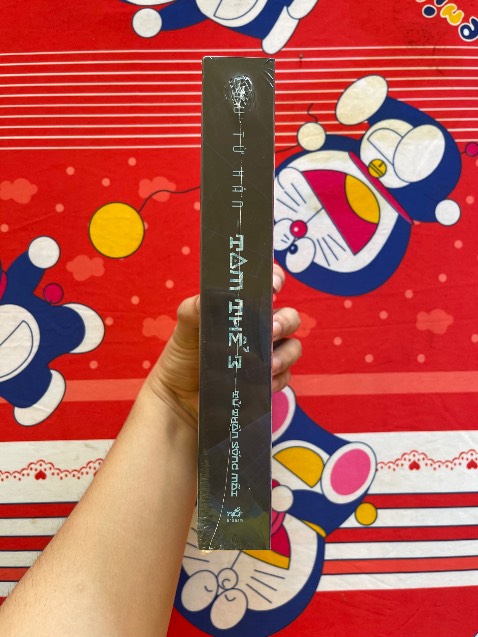Tuyệt vời ! Vô cùng hài lòng !
Sách được đóng gói rất cẩn thận : sách được bọc chống xốc và bọc kính .
Sách mới và đẹp .
Giao hàng nhanh chóng : hôm nay đặt , hôm sau đã có dù ở xa .