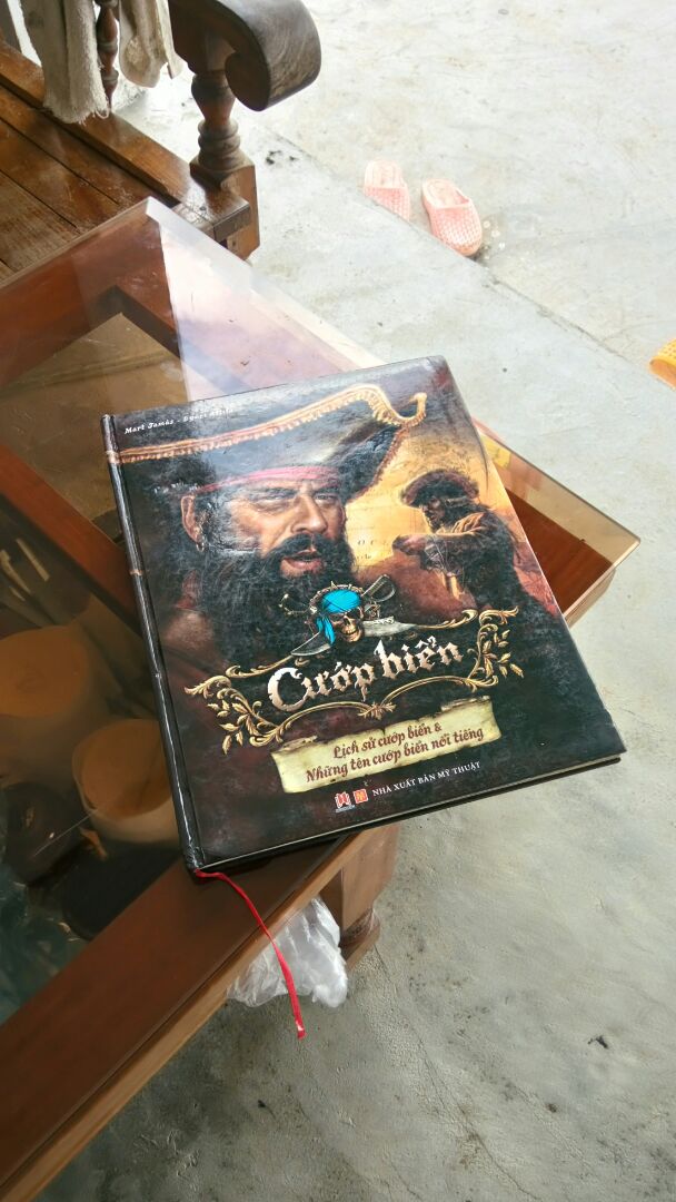 mình đã đặt mua và tiki gửi cho một quyển sách cũ.