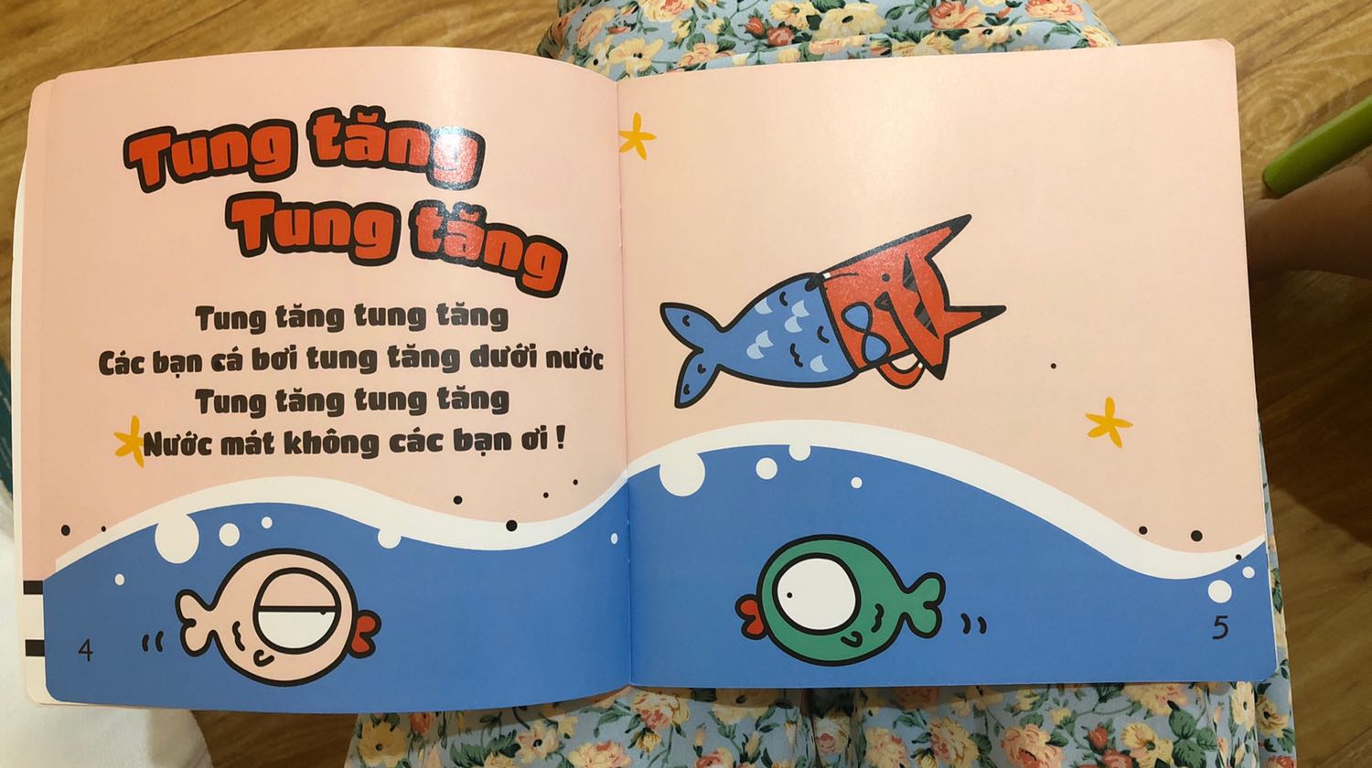 Hình ảnh trong sách mình dùng dạy bé nhỏ còn các từ láy thì mình dạy bé lớn. Rất phong phú và hữu ích