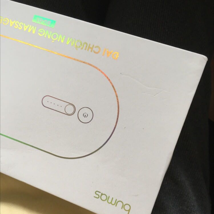 Đúng tiền nào của nấy, đẹp từ ngoài vào trong. Máy rung mạnh lắm luôn í. Lamd ấm tốt. Rcd cho các bạn nữ nh