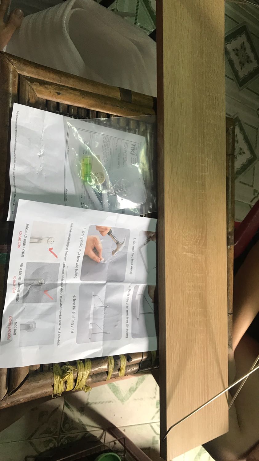 Shop gói sản phẩm cực kì chắc chắn luôn,có cả bảng hướng dẫn để mình lắp kệ,đầy đủ đồ lắp kệ không thiếu cái nào, giao hàng nhanh, shop tư vấn nhiệt tình Shop gói sản phẩm cực kì chắc chắn luôn,có cả bảng hướng dẫn để mình lắp kệ,đầy đủ đồ lắp kệ không thiếu cái nào, giao hàng nhanh, shop tư vấn nhiệt tình