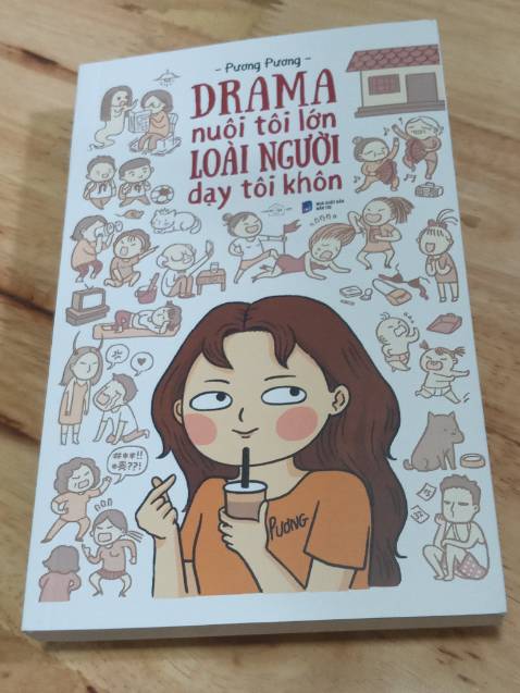 Những mẩu chuyện ngắn mà dễ thương, cách hành văn khá tự nhiên và gần gũi, nhìn chung khá hay. Đáng mau để đọc xả stress. Những mẩu chuyện ngắn mà dễ thương, cách hành văn khá tự nhiên và gần gũi, nhìn chung khá hay. Đáng mau để đọc xả stress.
