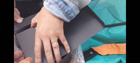 Vẫn cho 5 sao vì đồng hồ đẹp, đóng gói cẩn thận, nhưng không thích cách làm việc của tiki khi thời gian giao hàng quá lâu