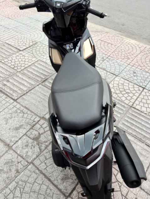 Tiki giao hàng đúng thời gian dự kiến, tư vấn viên nhiệt tình hỗ trợ và phía bên Head chu đáo, hướng dẫn chi tiết, dịch vụ thân thiện, chuẩn xác. Tất cả đều OK.