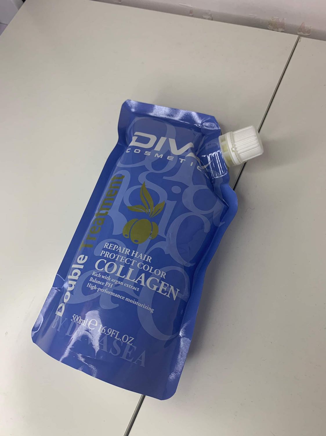 Shop giao hàng nhanh, tư vấn nhiệt tình. Xài xong tóc mượt lắm mn, mùi thơm nữa 😘😘 Shop giao hàng nhanh, tư vấn nhiệt tình. Xài xong tóc mượt lắm mn, mùi thơm nữa 😘😘