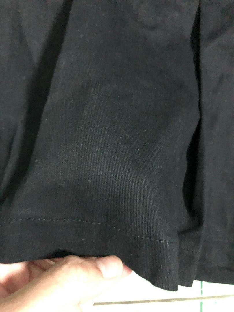 Quần rất đẹp , vải dày dặn , đường may đẹp , shop hỗ trợ rất nhiệt tình , sẽ ủng hộ shop dài dài 😘😘😘
