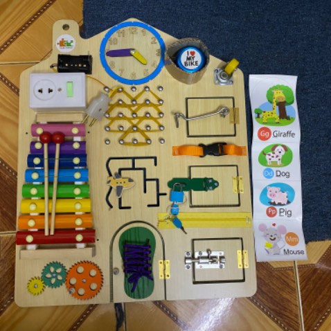 Hàng đẹp, không bị xuống chất lượng kiểu tồn kho lâu dẫn đến rỉ sét một số chi tiết kim loại như một số review, sẽ tiếp tục ủng hộ shop