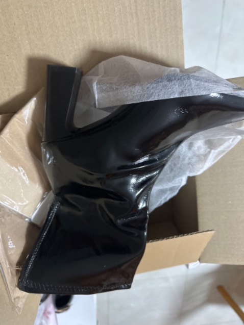 giao hàng siêu nhanh và đúng như khi tư vấn. lần đầu mua loại hàng dùng đi du lịch mà thấy an tâm. mọi người nên vào ủng hộ shop nhé còn mình sẽ tiếp tục ủng hộ shop