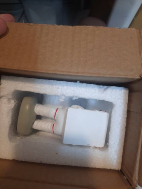 Đáng yêu dã man, mà shop còn đóng gói lót xốp cực kỳ cẩn thận. Đáng mua ghê ❤❤