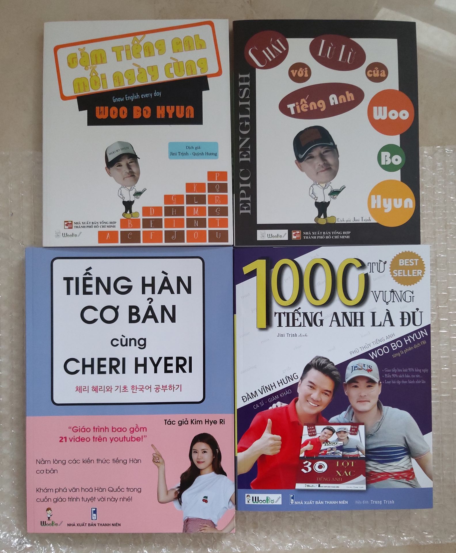 Mình mua quyển sách này kèm theo nhiều quyển nữa. Sách có nhiều kiến thức hay và bổ ích lắm. Tiki đóng gói đẹp và chắc chắn.