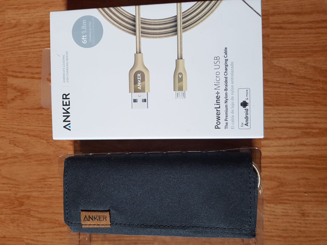 Mình luôn thích dùng đồ của Anker. Đặt mua dây lúc sáng mà đầu giờ chiều đã nhận được hàng. Dây nhìn đẹp, chắc chắn. Hàng chính hãng.
