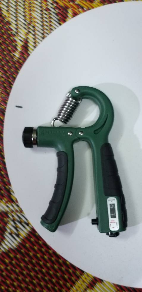 Kìm bóp tay của shop đẹp, chắc chắn, cầm đầm tay, các bạn nên mua